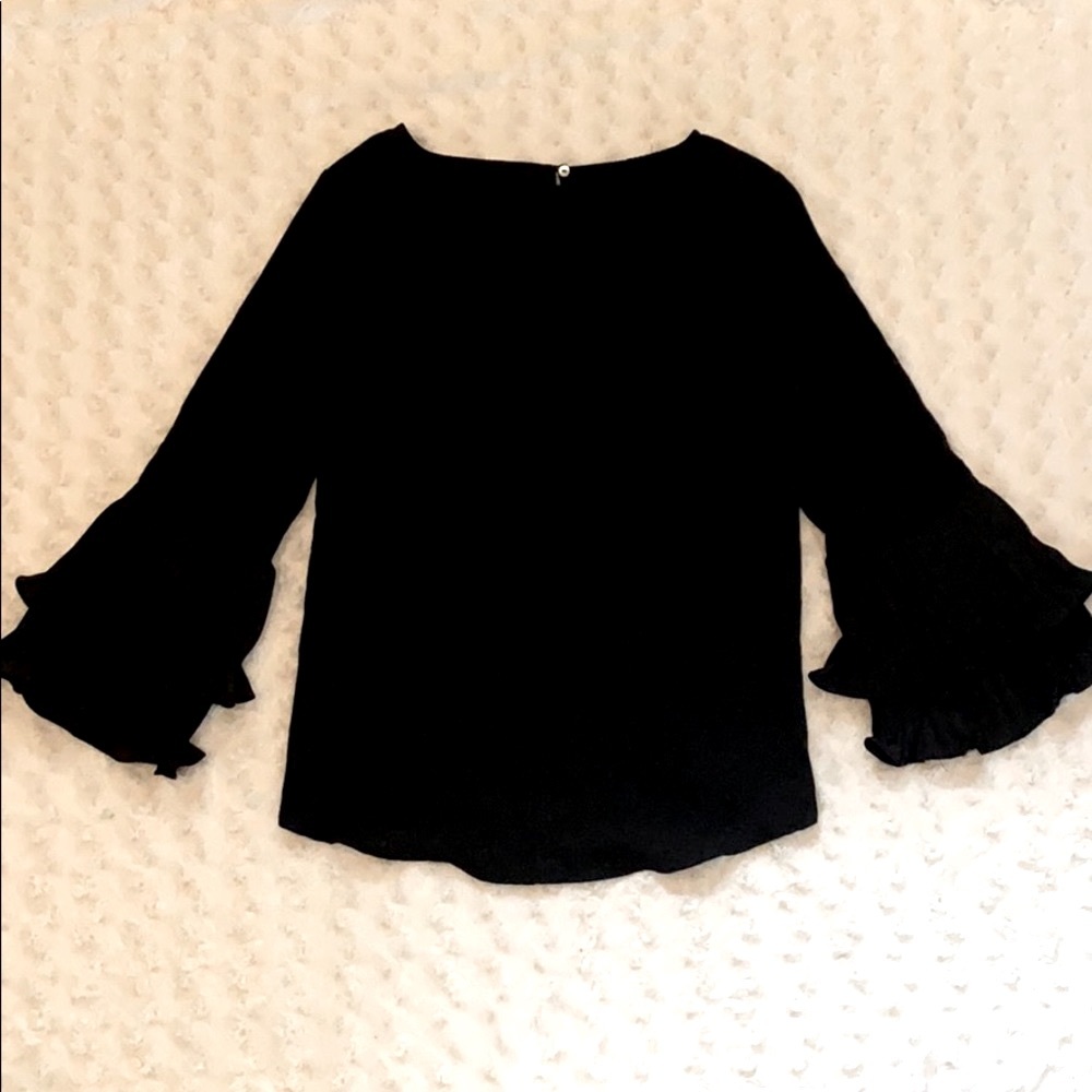 Women’s Pleated Bell Sleeves Blouse